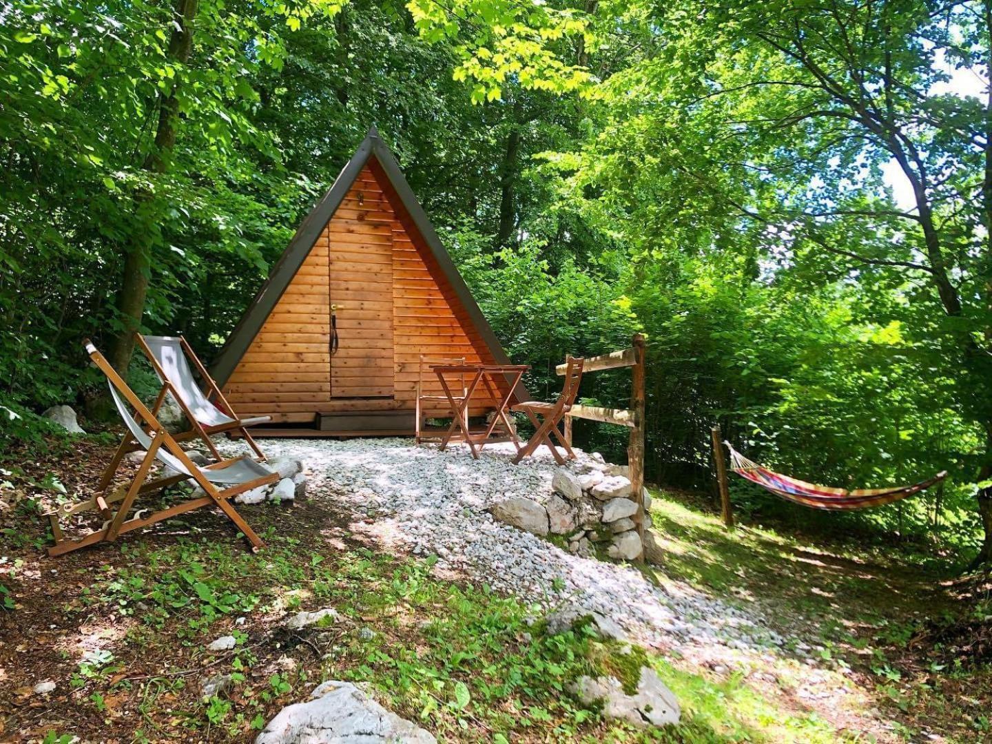 Glamping Krn 호텔 코바리드 외부 사진